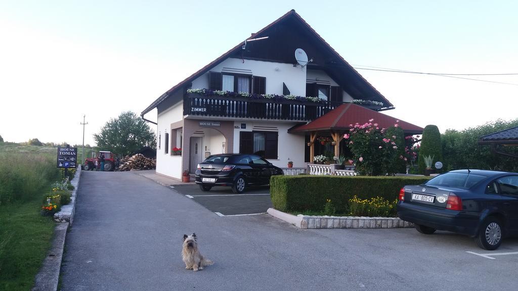 Guesthouse Tomas Catrnja Luaran gambar